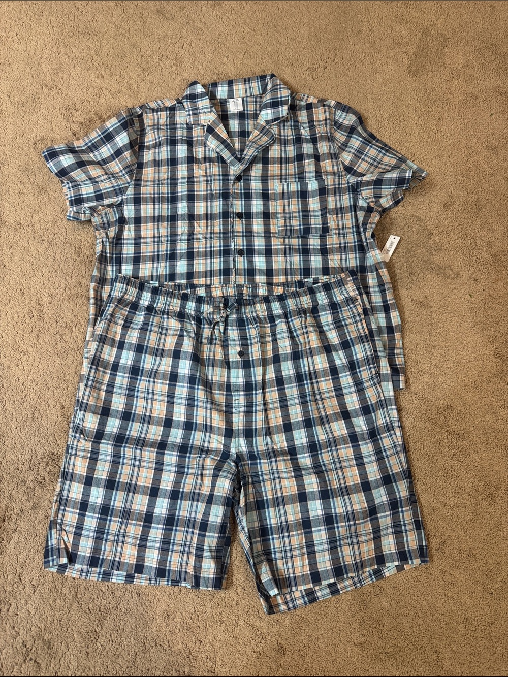 Amazon Essentials Blue and Tan Plaid Short Pajama Set